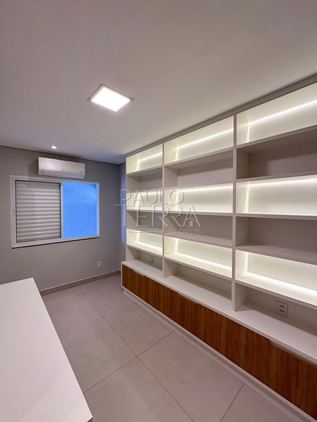 Sobrado porteira fechada à venda no Condomínio Tecoara em Taubaté | Mobiliado, Piscina Aquecida, Energia Fotovoltaica e 4 Dormitórios: 65ª foto da galeria de imagens do imóvel