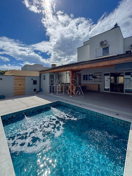 Sobrado porteira fechada à venda no Condomínio Tecoara em Taubaté | Mobiliado, Piscina Aquecida, Energia Fotovoltaica e 4 Dormitórios: 30ª foto da galeria de imagens do imóvel