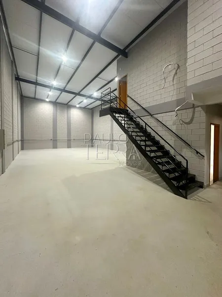 Galpão Comercial Novo à Venda em Taubaté/SP | Trifásico, Pé Direito Alto e Próximo à Dutra: 5ª foto da galeria de imagens do imóvel
