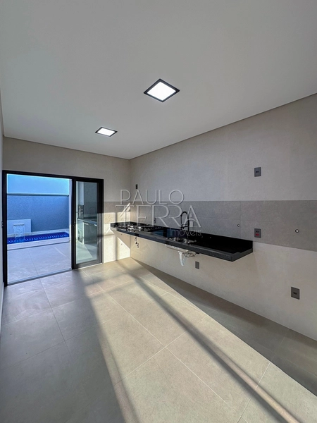 Casa à Venda no Condomínio Pérola do Vale em Tremembé | 3 Dormitórios, Suíte, Piscina e Energia Solar: 9ª foto da galeria de imagens do imóvel