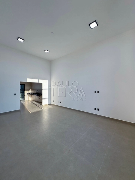 Casa à Venda no Condomínio Pérola do Vale em Tremembé | 3 Dormitórios, Suíte, Piscina e Energia Solar: 7ª foto da galeria de imagens do imóvel