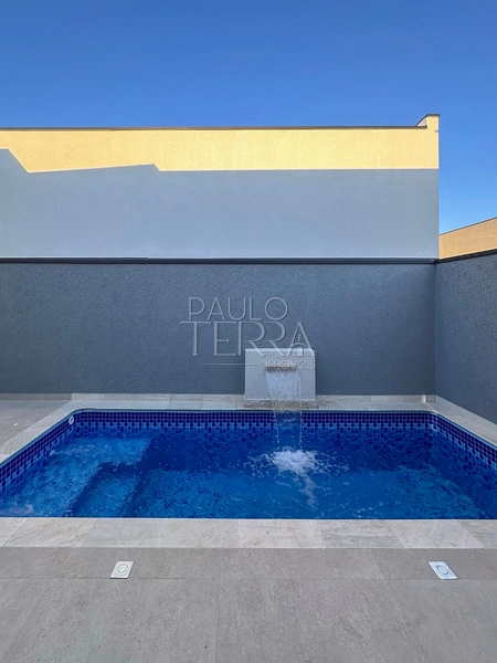 Casa à Venda no Condomínio Pérola do Vale em Tremembé | 3 Dormitórios, Suíte, Piscina e Energia Solar: 16ª foto da galeria de imagens do imóvel