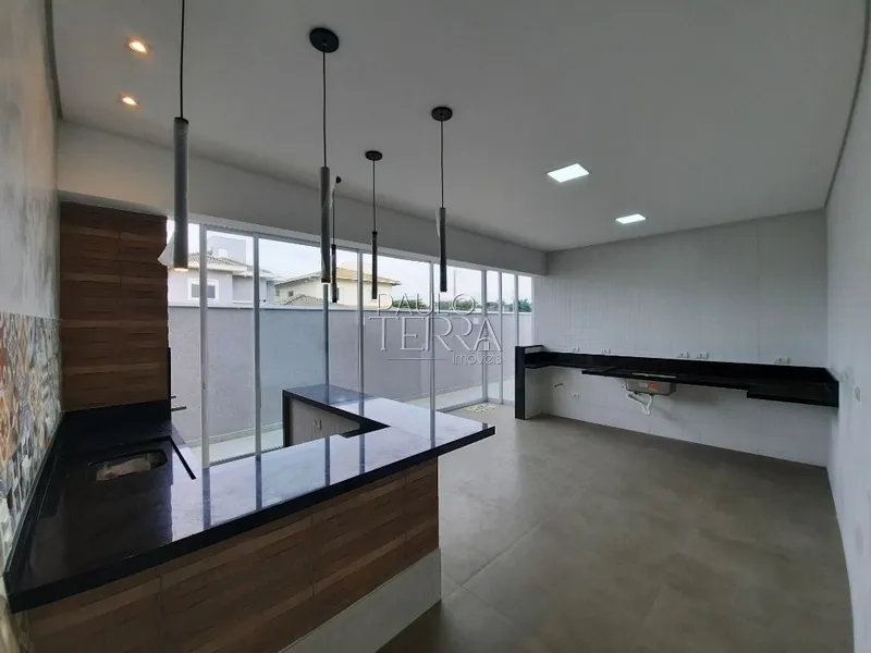 Casa térrea com projeto diferenciado e armários planejados. Condomínio: 10ª foto da galeria de imagens do imóvel