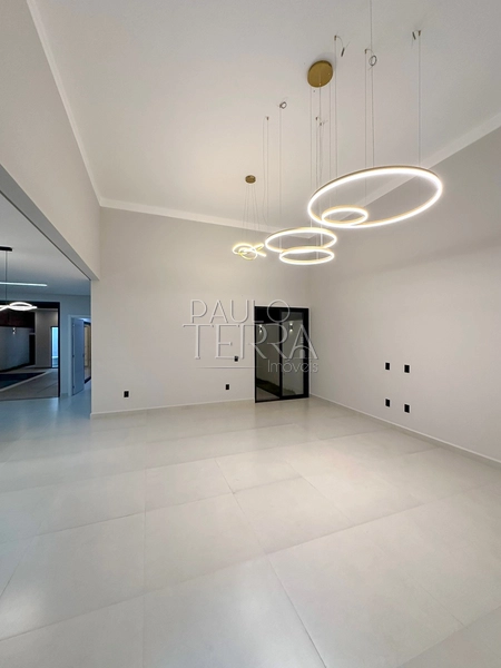 Casa em condomínio fechado à venda em Tremembé | Casa térrea de alto padrão com 3 suítes, escritório, piscina e planejados no Morada do Visconde: 75ª foto da galeria de imagens do imóvel