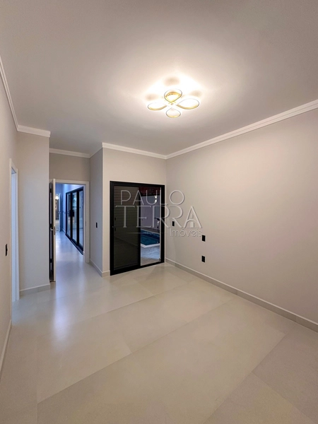 Casa em condomínio fechado à venda em Tremembé | Casa térrea de alto padrão com 3 suítes, escritório, piscina e planejados no Morada do Visconde: 66ª foto da galeria de imagens do imóvel