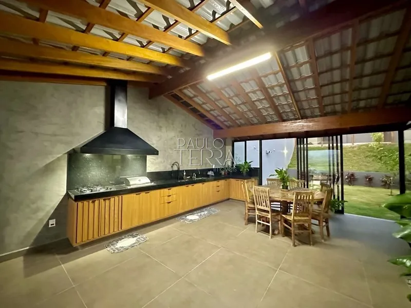 Casa térrea planejada e amplo quintal no Condomínio Village da Serra: 9ª foto da galeria de imagens do imóvel