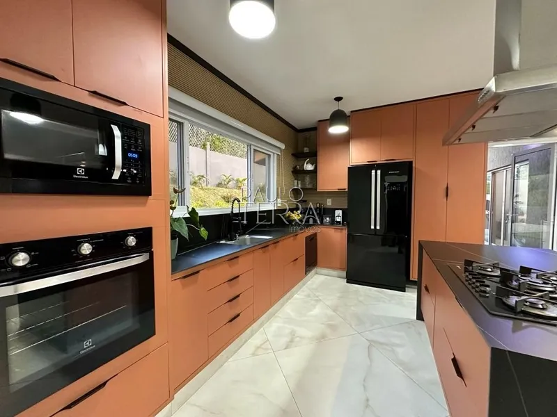 Casa térrea planejada e amplo quintal no Condomínio Village da Serra: 23ª foto da galeria de imagens do imóvel