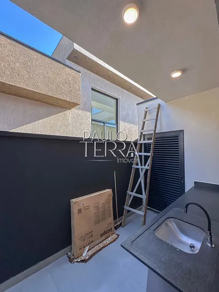 Casa à Venda em Condomínio Fechado em Taubaté | Ouroville | 3 Suítes, Escritório, Área Gourmet, Planejados e Quintal Grande: 30ª foto da galeria de imagens do imóvel