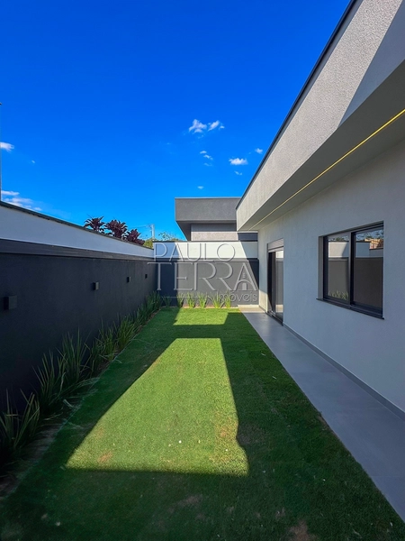 Casa alto padrão com quintal, escritório, 3 suítes,closet e planejados: 37ª foto da galeria de imagens do imóvel