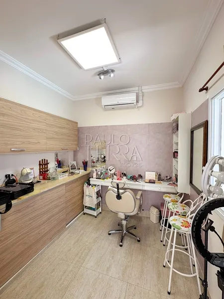 Casa com Piscina, 4 Quartos e Suíte Térrea à Venda no Condomínio Oásis em Taubaté – 306 m²: 12ª foto da galeria de imagens do imóvel