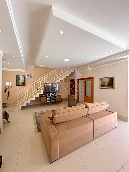 Casa com Piscina, 4 Quartos e Suíte Térrea à Venda no Condomínio Oásis em Taubaté – 306 m²: 36ª foto da galeria de imagens do imóvel