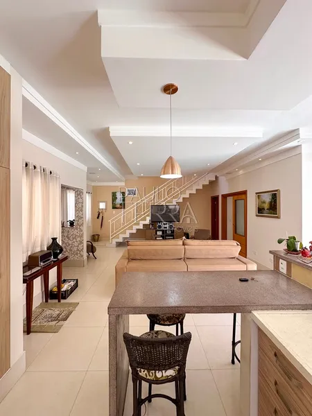 Casa com Piscina, 4 Quartos e Suíte Térrea à Venda no Condomínio Oásis em Taubaté – 306 m²: 34ª foto da galeria de imagens do imóvel