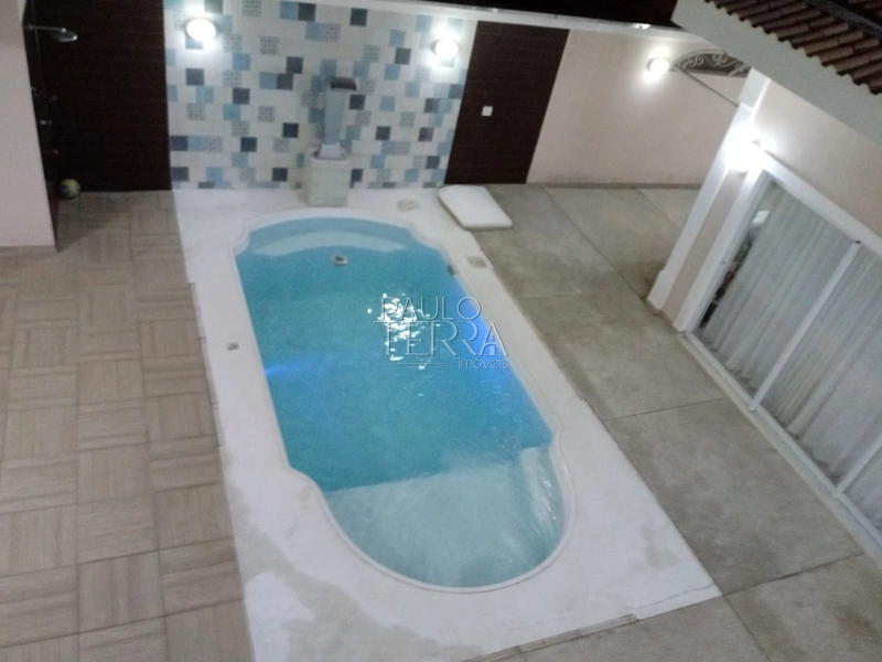 Sobrado de Alto Padrão à Venda no Condomínio Jardim Oásis – 3 Suítes com Closet, Piscina e Privacidade Total – Taubaté/SP: 4ª foto da galeria de imagens do imóvel