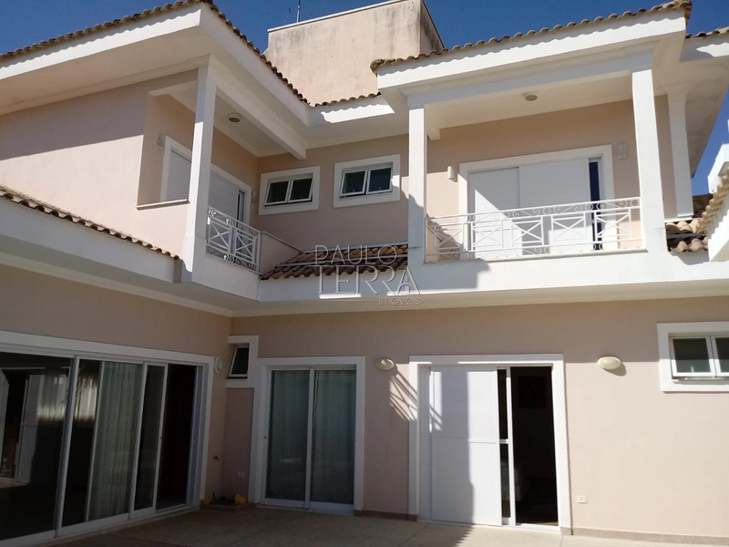 Sobrado de Alto Padrão à Venda no Condomínio Jardim Oásis – 3 Suítes com Closet, Piscina e Privacidade Total – Taubaté/SP: 3ª foto da galeria de imagens do imóvel