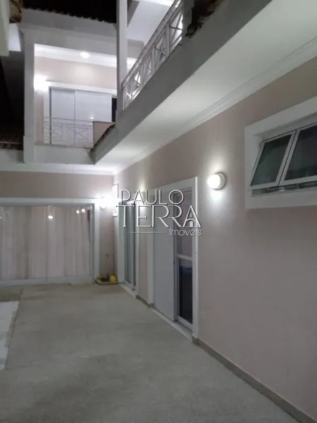 Sobrado de Alto Padrão à Venda no Condomínio Jardim Oásis – 3 Suítes com Closet, Piscina e Privacidade Total – Taubaté/SP: 7ª foto da galeria de imagens do imóvel