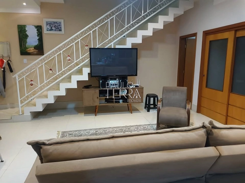 Sobrado de Alto Padrão à Venda no Condomínio Jardim Oásis – 3 Suítes com Closet, Piscina e Privacidade Total – Taubaté/SP: 13ª foto da galeria de imagens do imóvel