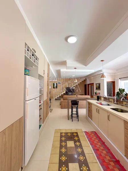 Casa com Piscina, 4 Quartos e Suíte Térrea à Venda no Condomínio Oásis em Taubaté – 306 m²: 33ª foto da galeria de imagens do imóvel