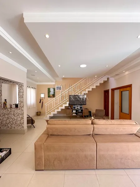 Casa com Piscina, 4 Quartos e Suíte Térrea à Venda no Condomínio Oásis em Taubaté – 306 m²: 35ª foto da galeria de imagens do imóvel