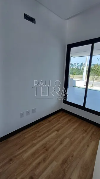 Casa nova com escritório e 3 suítes Condomínio Cyrela em Taubaté SP: 15ª foto da galeria de imagens do imóvel