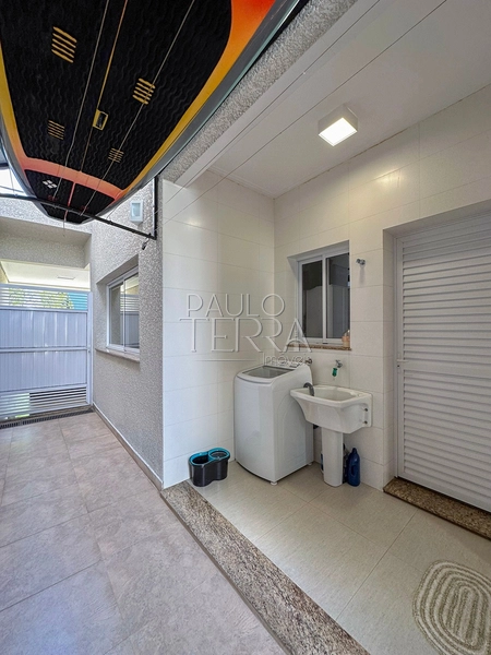 Sobrado à Venda no Condomínio Campos do Conde Versailles em Tremembé | 3 Suítes | Piscina | Área Gourmet: 17ª foto da galeria de imagens do imóvel
