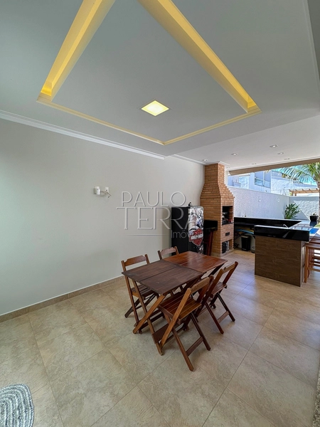Sobrado à Venda no Condomínio Campos do Conde Versailles em Tremembé | 3 Suítes | Piscina | Área Gourmet: 24ª foto da galeria de imagens do imóvel