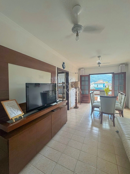 Apartamento à Venda no Centro de Ubatuba | 2 Dormitórios (1 Suíte), Sacada, Vaga Coberta e Hobby Box: 4ª foto da galeria de imagens do imóvel