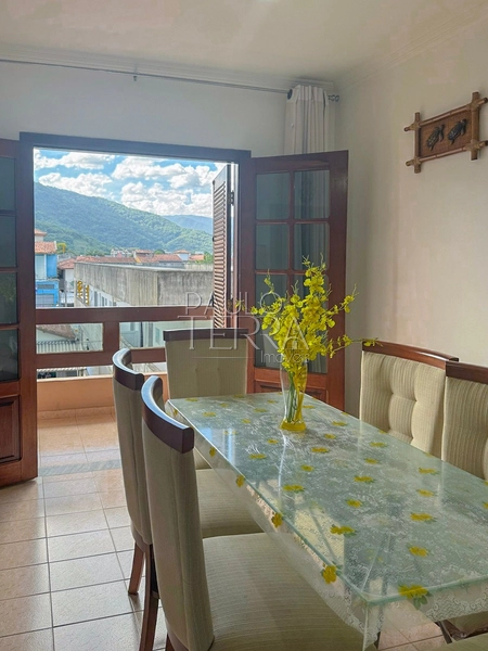 Apartamento à Venda no Centro de Ubatuba | 2 Dormitórios (1 Suíte), Sacada, Vaga Coberta e Hobby Box: 6ª foto da galeria de imagens do imóvel