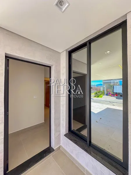 Casa térrea nova no Condomínio Barão de Tremembé, em Tremembé SP: 4ª foto da galeria de imagens do imóvel