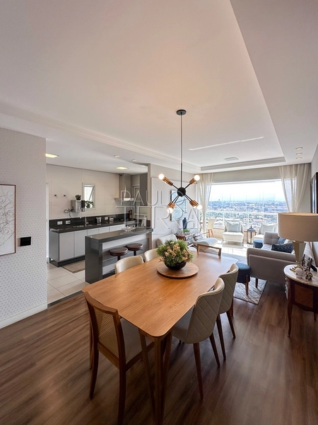 Apartamento 3 dormitórios, varanda gourmet e 2 vagas. Vista livre para Serra da Mantiqueira. Edifício Vert Residence Taubaté SP : 2ª foto da galeria de imagens do imóvel