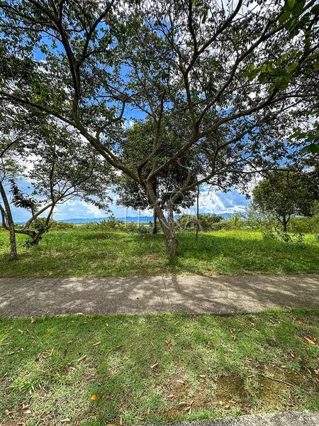 Terreno à venda no Condomínio Ouroville – 350 m² | Vista para a Serra | Taubaté-SP: 5ª foto da galeria de imagens do imóvel