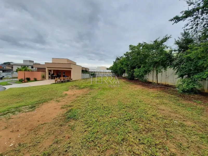 Terreno plano com 554 m2 condomínio fechado alto padrão em Taubaté SP: 5ª foto da galeria de imagens do imóvel