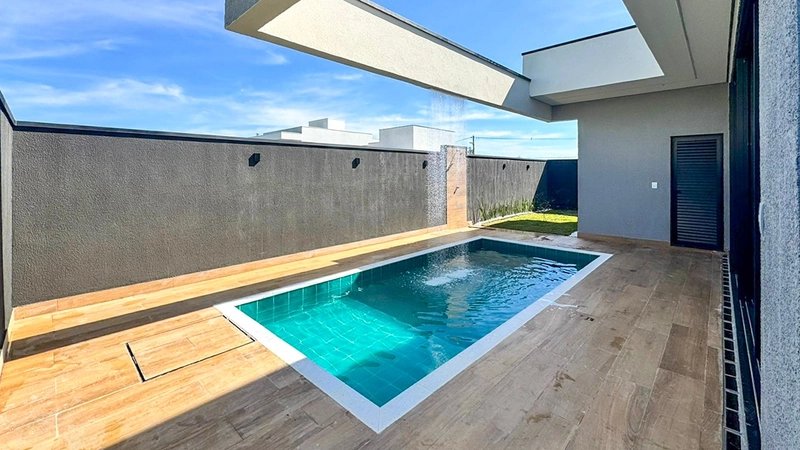Casa térrea alto padrão com planejados, piscina e pronta para morar: 8ª foto da galeria de imagens do imóvel