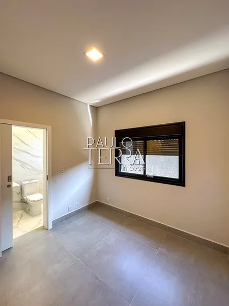Casa térrea alto padrão com planejados, piscina e pronta para morar: 46ª foto da galeria de imagens do imóvel