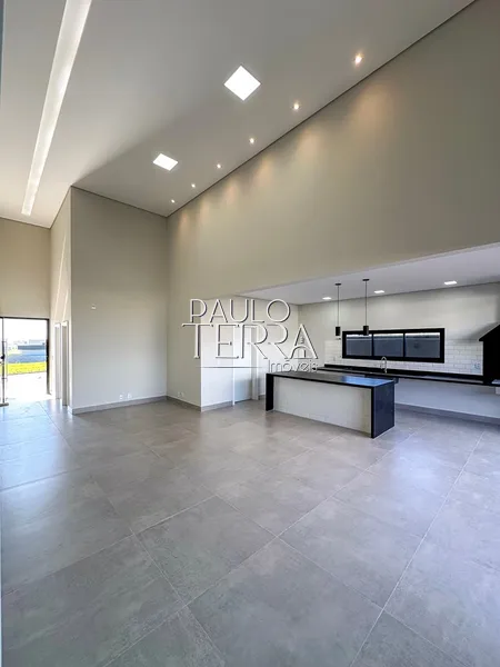 Casa térrea alto padrão com planejados, piscina e pronta para morar: 36ª foto da galeria de imagens do imóvel