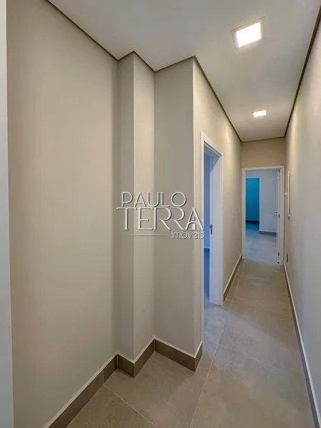 Casa térrea alto padrão com planejados, piscina e pronta para morar: 44ª foto da galeria de imagens do imóvel