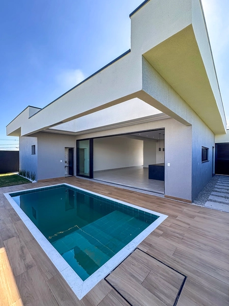 Casa térrea alto padrão com planejados, piscina e pronta para morar: 15ª foto da galeria de imagens do imóvel