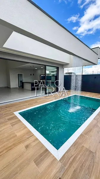Casa térrea alto padrão com planejados, piscina e pronta para morar: 4ª foto da galeria de imagens do imóvel
