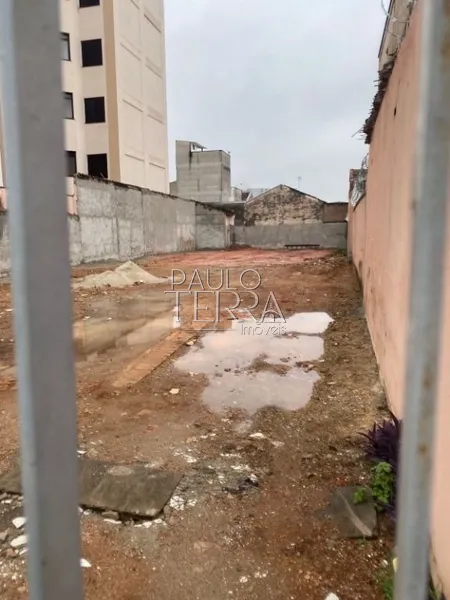 Terreno no Centro de Taubaté SP com 480 m2, ideal para edificação: 1ª foto da galeria de imagens do imóvel