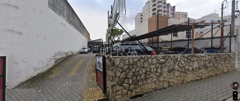 Terreno comercial no Centro de Taubaté SP com 16 metros de frente: 1ª foto da galeria de imagens do imóvel