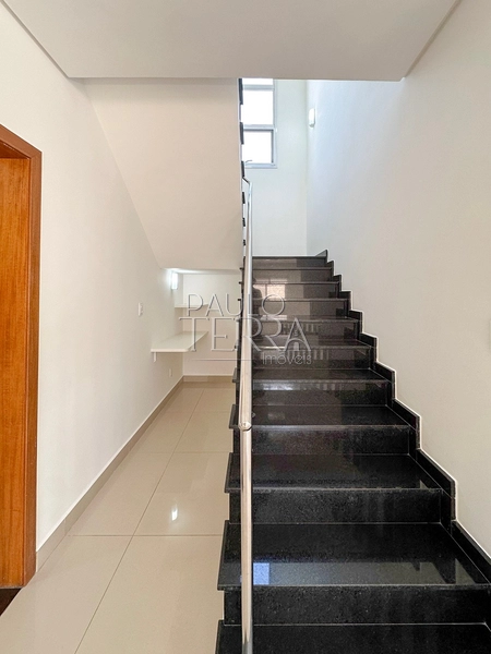 Sobrado semi mobiliado com armários, 4 suítes e quintal - Condomínio: 50ª foto da galeria de imagens do imóvel