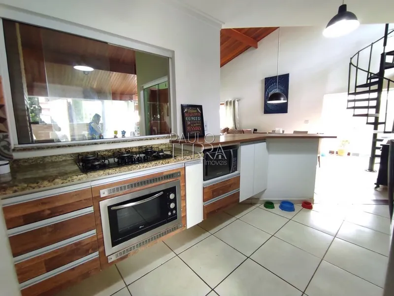 Casa térrea com mezanino no Condomínio Hipica Pinheiro em Taubaté SP: 11ª foto da galeria de imagens do imóvel