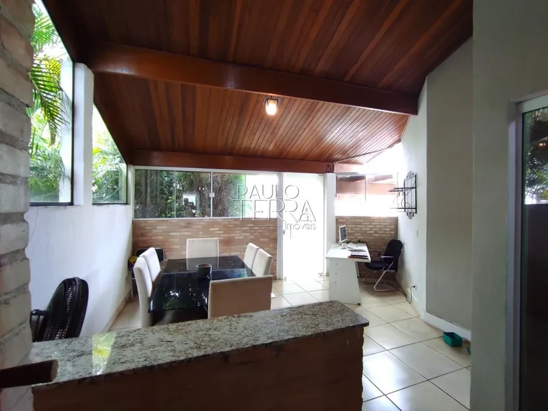 Casa térrea com mezanino no Condomínio Hipica Pinheiro em Taubaté SP: 2ª foto da galeria de imagens do imóvel