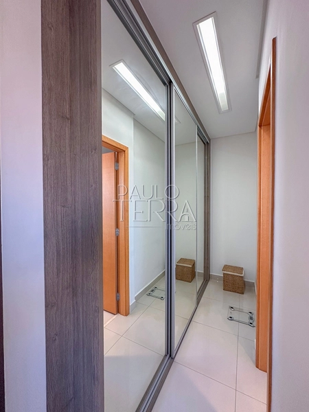 Apartamento alto padrão mobiliado com 3 suítes e 3 vagas. Condomínio Des Arts em Taubaté SP: 52ª foto da galeria de imagens do imóvel