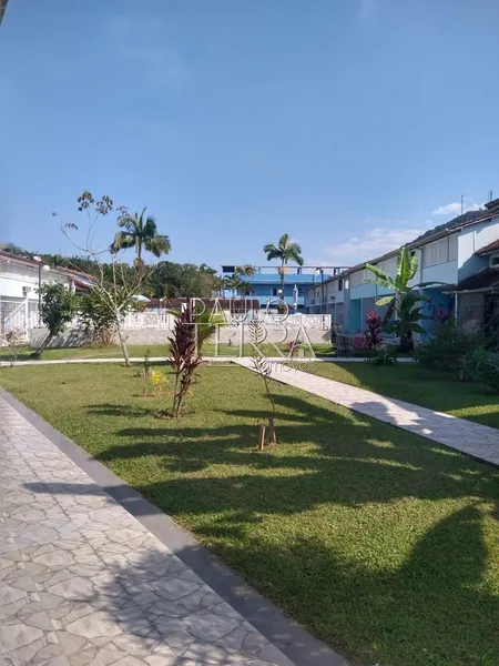 Sobrado em Ubatuba SP - Condomínio com piscina: 10ª foto da galeria de imagens do imóvel