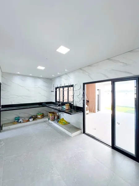 Casa nova 3 suítes, escritório e quintal grande. Condomínio em Taubaté: 4ª foto da galeria de imagens do imóvel