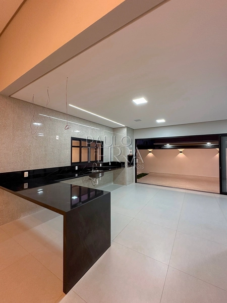 Casa Térrea à Venda no Condomínio Terrazzo di Itália Taubaté | 3 Suítes, Escritório e Área Gourmet: 3ª foto da galeria de imagens do imóvel