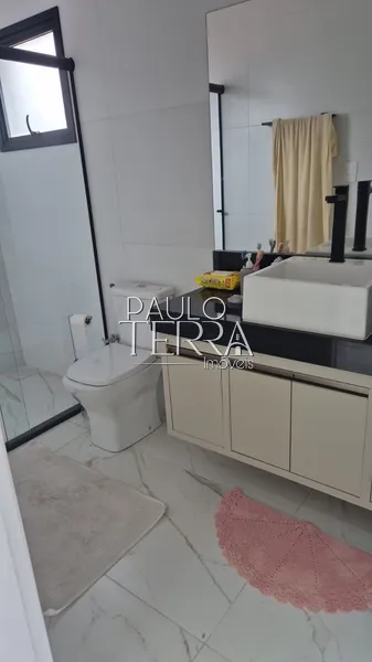 Casa nova 4 suítes, piscina e armários. Condomínio Cyrela, Taubaté SP: 27ª foto da galeria de imagens do imóvel
