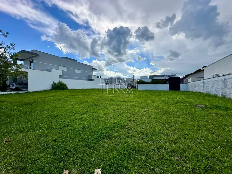 Terreno 600 m2 à venda no condomínio Ouroville em Taubaté SP: 2ª foto da galeria de imagens do imóvel