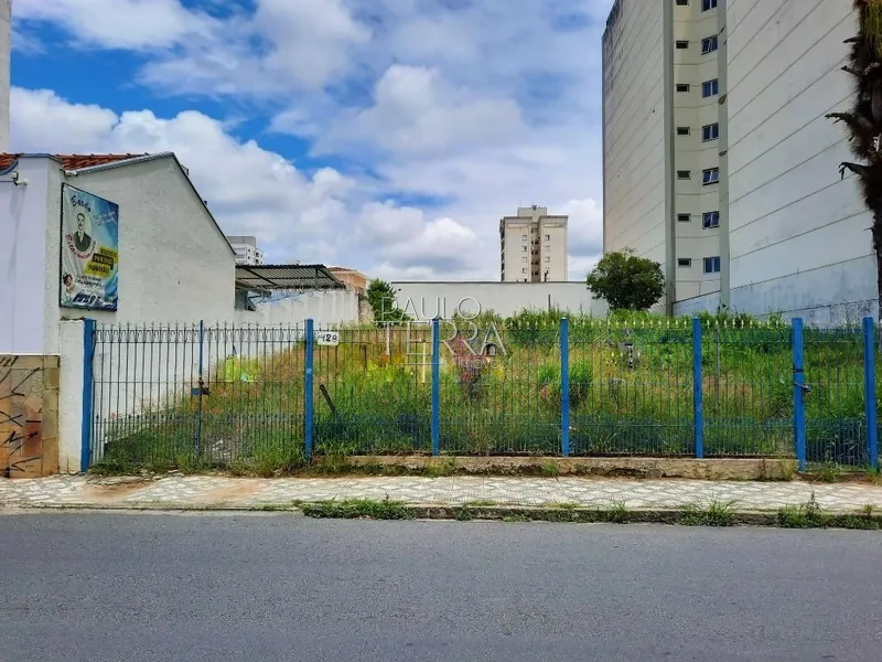 Terreno residencial e comercial no centro de Taubaté SP: 8ª foto da galeria de imagens do imóvel