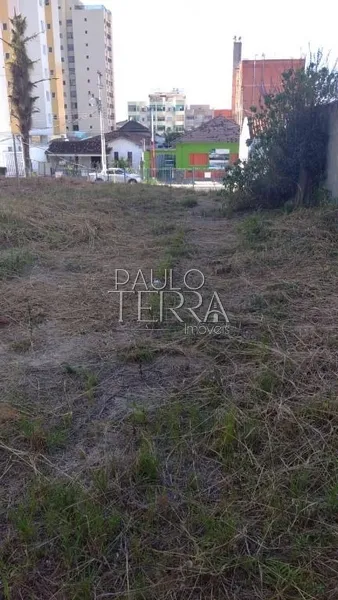 Terreno residencial e comercial no centro de Taubaté SP: 4ª foto da galeria de imagens do imóvel